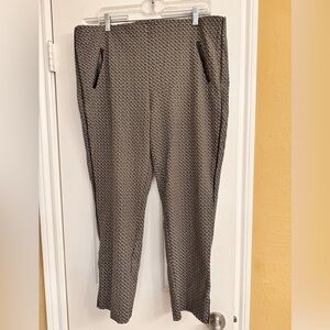 Chico's Black and brown geometric design ankle pants sz 3 (14-16)